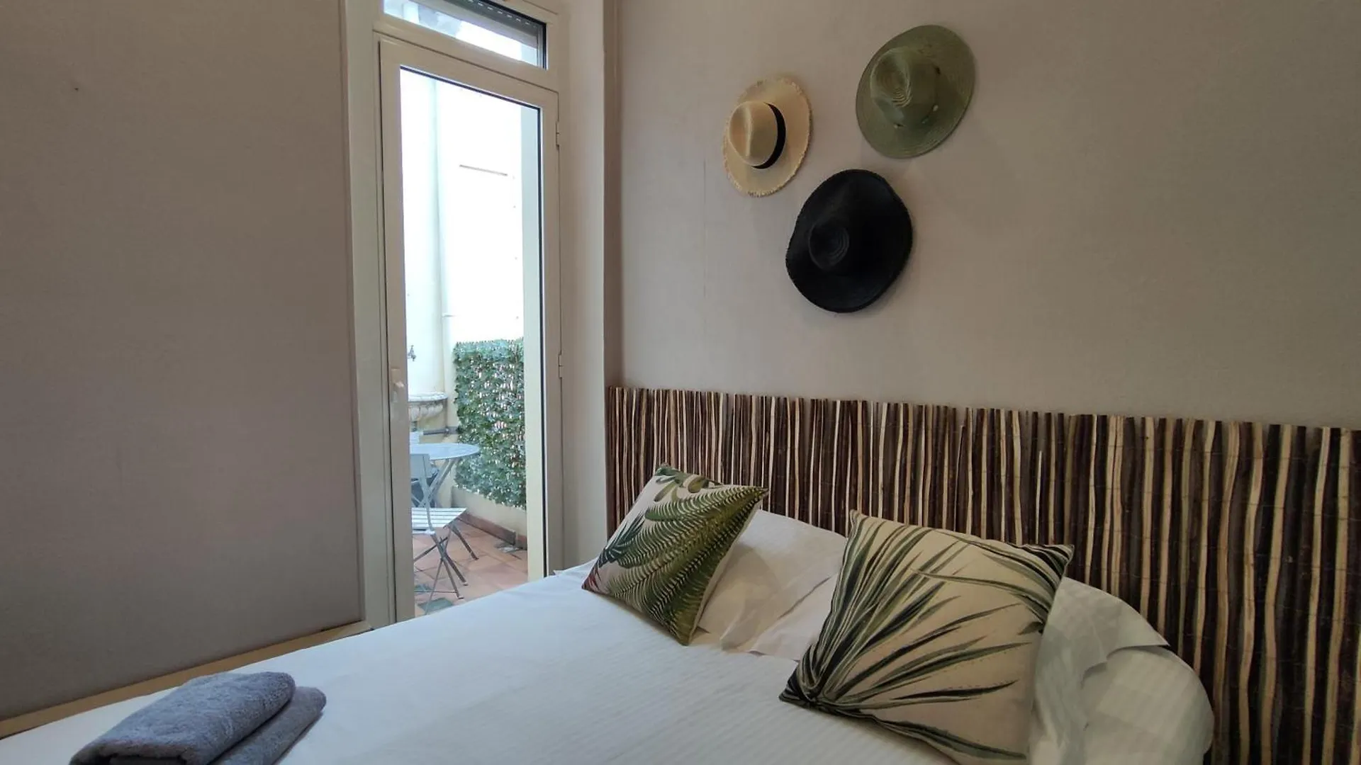 Apartment Frgk - Entire Building In Cannes France