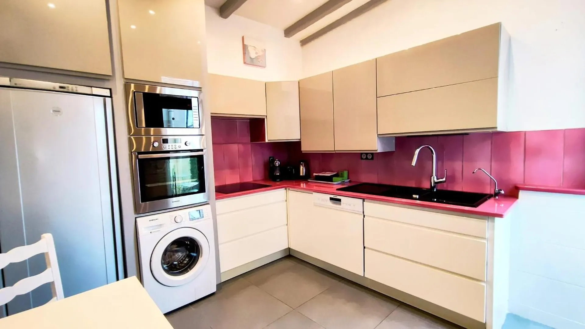 Frgk - Entire Building In Cannes Apartment