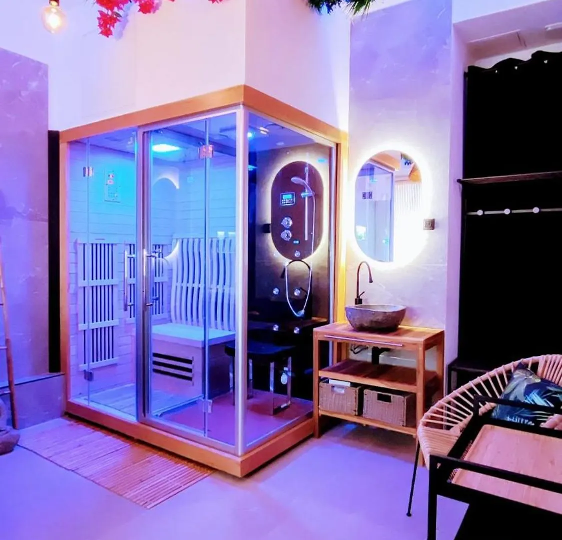 Frgk - Entire Building In Cannes Apartment