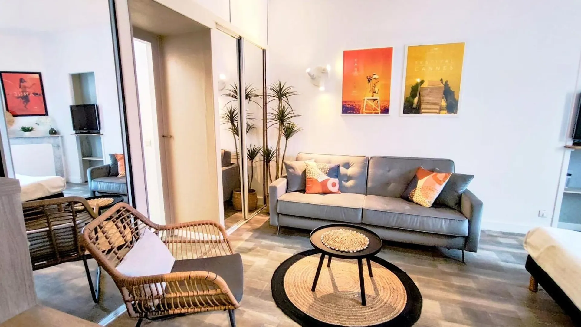 Frgk - Entire Building In Cannes Apartment
